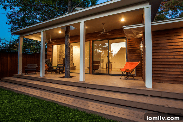 DFW 2015 Houzz Ödüllerine Damga Vurdu 6 Luxurious custom home exterior by Thomas Development and Construction