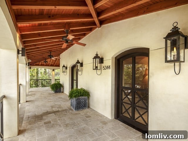 5344 Surrey Circle Porch - Relaxing Outdoor Space