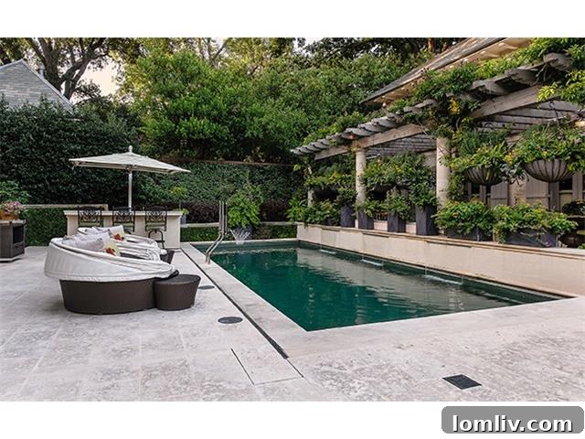 4412 Lakeside Drive - Pool and Spa Area