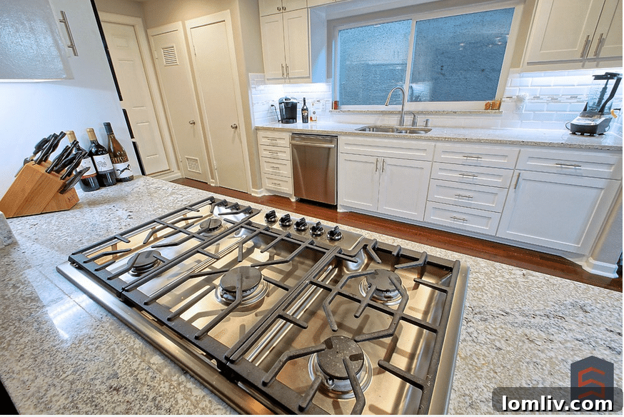 Sardone Construction Modern Kitchen Design in Dallas