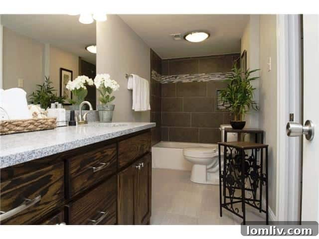 Luxurious Master Bathroom with Modern Finishes in Lake Highlands Home