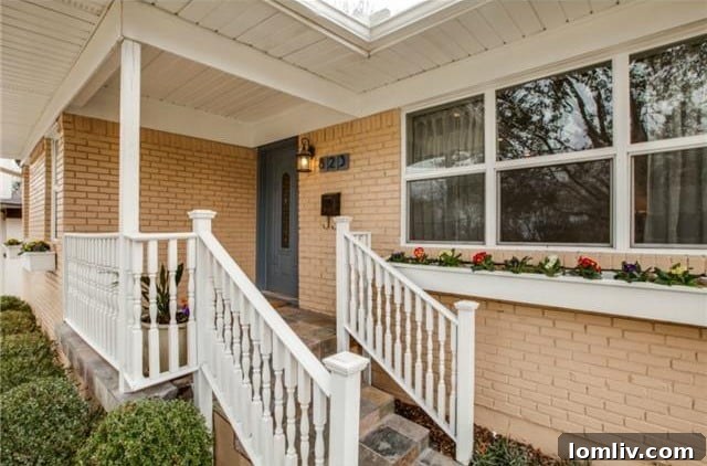 Midcentury Marvel: East Dallas Ranchette's Compact Power 3 Exterior view of the East Dallas midcentury ranchette