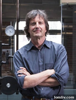 Portrait of Tom Kundig, FAIA, a renowned residential architect and principal of Olson Kundig Architects