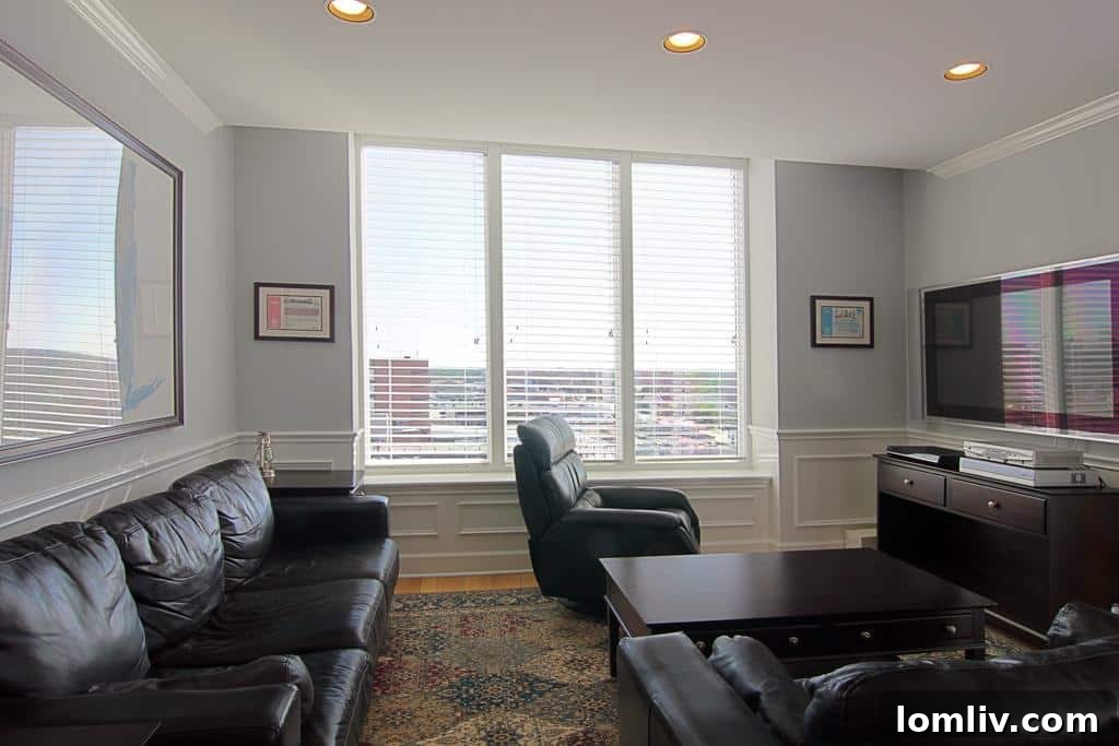 Robert Durst's Houston Trail Leads to Another Dallas Realtor 5 Durst-Houston-condo-LR2