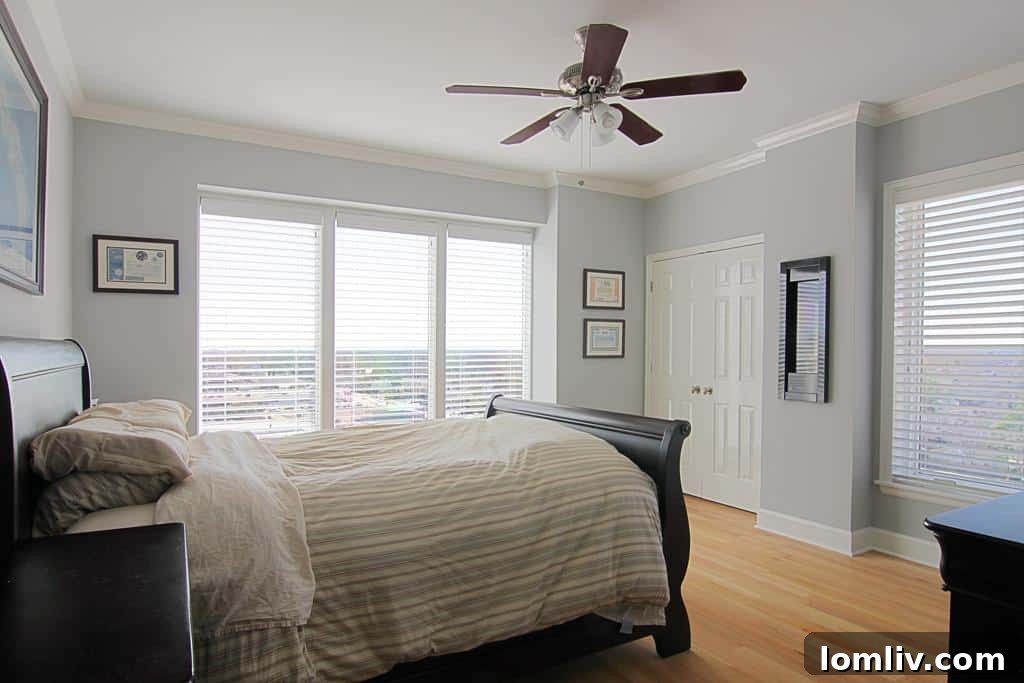 Robert Durst's Houston Trail Leads to Another Dallas Realtor 7 Durst-Houston-condo-master-bedroom