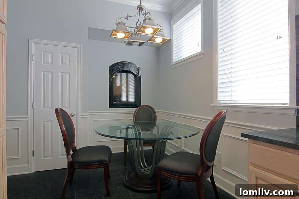 Robert Durst's Houston Trail Leads to Another Dallas Realtor 9 Durst-Houston-condo-breakfast-rm