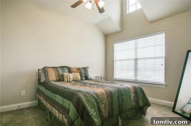 6822 Oeste Dr. Master Bedroom