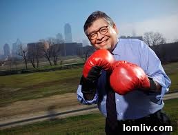 Marcos Ronquillo in boxing gloves, symbolizing a fighter for Dallas