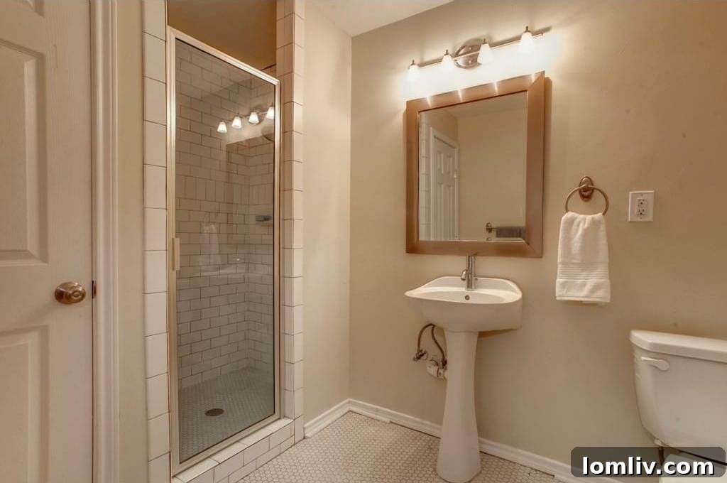 Guest House Entrance - 3028 6th Ave Ryan Place