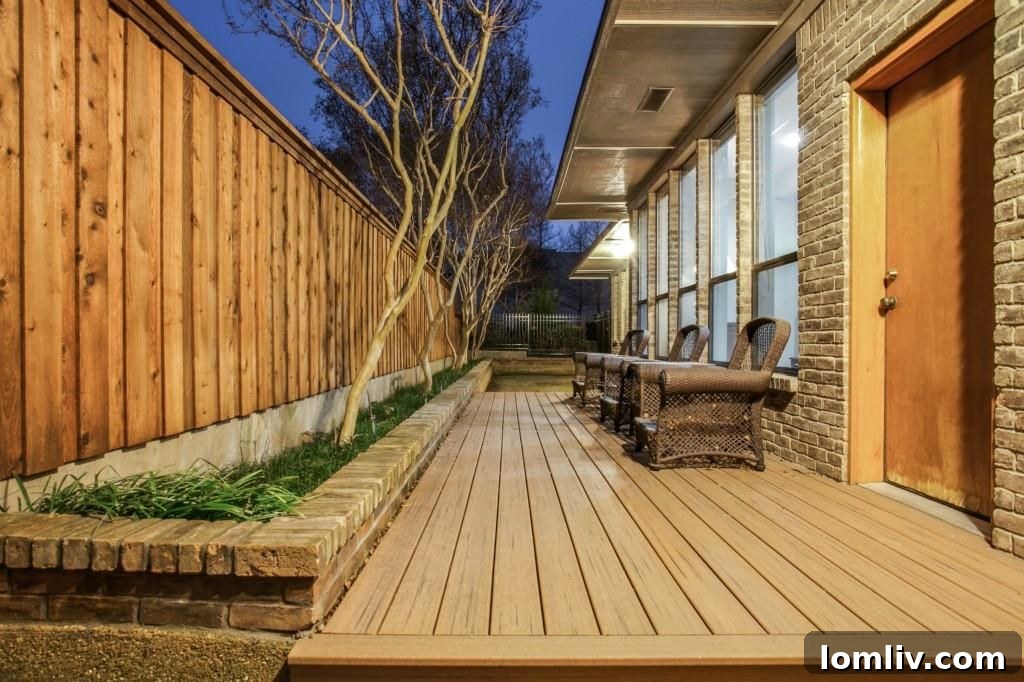Spacious Upstairs Bedroom with Private Bath