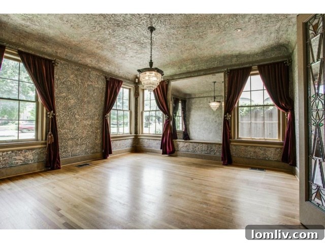 7023-Lakewood-formal-dining