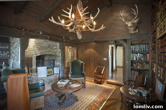 PaigeBrooke Farm - Interior Detail