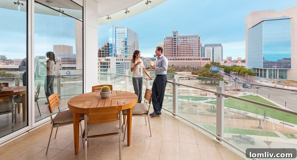 Museum Tower Patio, Dallas Luxury Condos