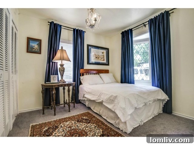 Guest Bedroom in Historic Dallas Residence