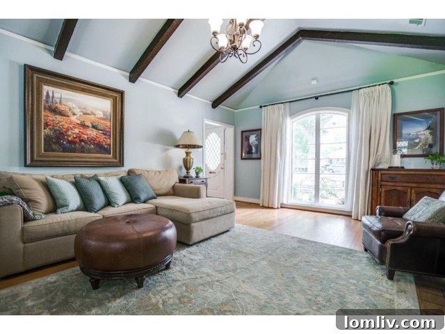 Spacious Living Area at 6426 Meadow