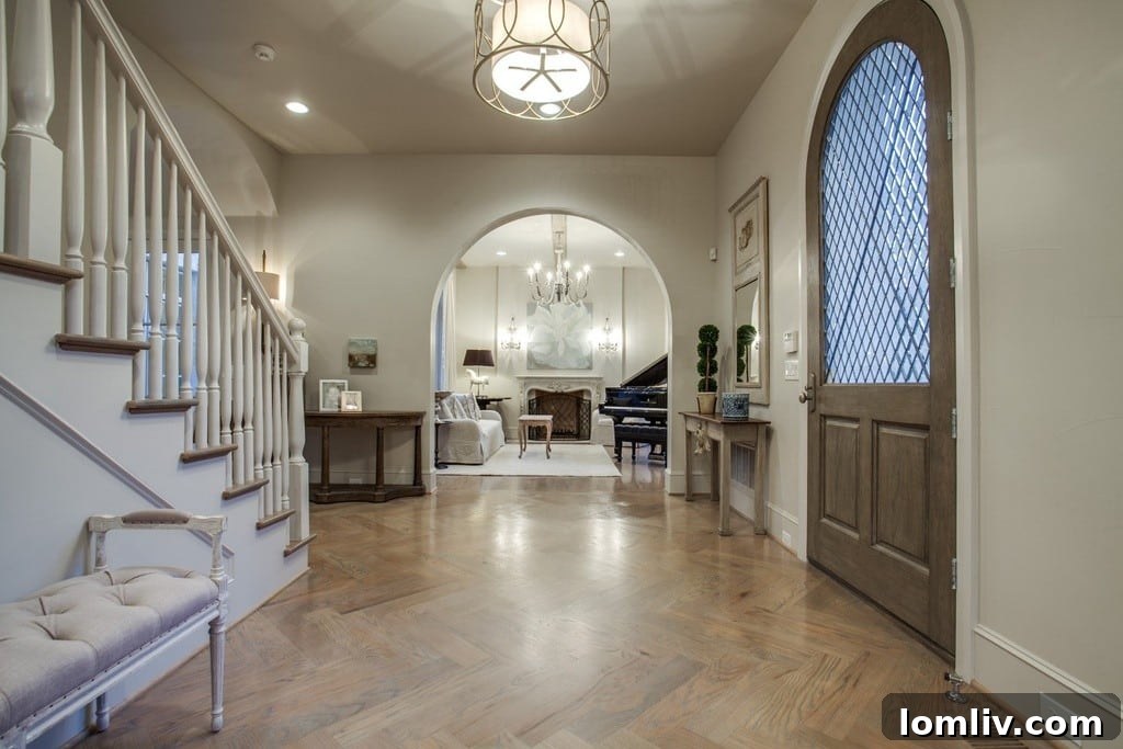 Shawn Horcoff Puts House on Market One Week After Stars Release Him 5 3704-Wentwood-foyer-1024x683 - Grand Foyer of 3704 Wentwood