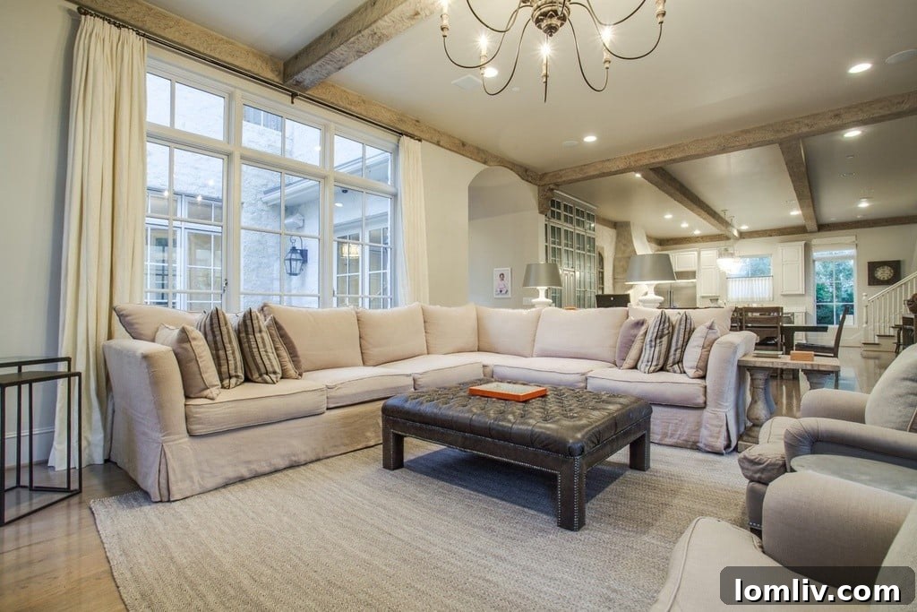 Shawn Horcoff Puts House on Market One Week After Stars Release Him 10 3704-Wenteood-family-1024x683 - Cozy Family Room in 3704 Wentwood