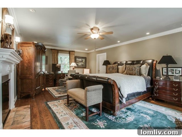 Luxurious Master Bedroom at 4434 Rawlins