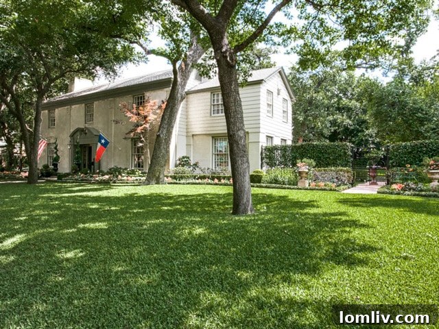 Manicured Lawn at 4434 Rawlins Dallas