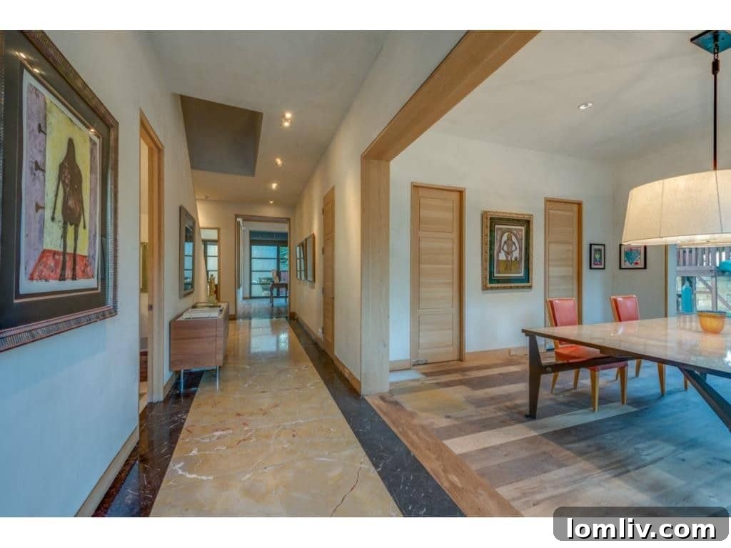 4208-Shenandoah-foyer-1024x768