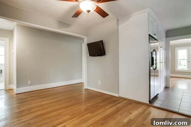 Utility room with washer dryer hookups