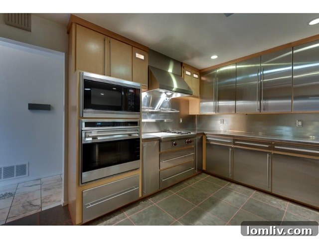 6611-Harvest-Glen-Kitchen