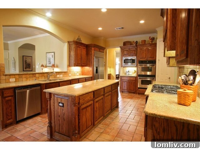 Modern Kitchen with Stainless Steel Appliances