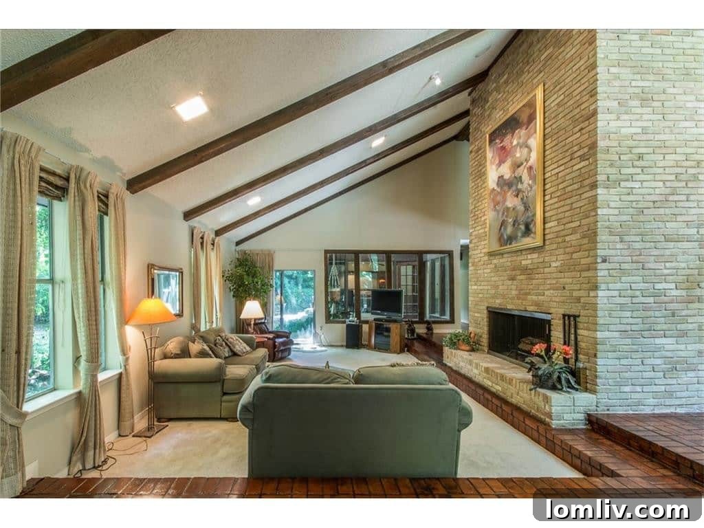 10225 Betty Jane Lane Living Room 1