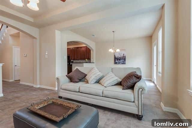 Modern Allen Townhome A+ Schools Walk to Premier Shopping 9 1927 Monterrey Street Townhome Living Room