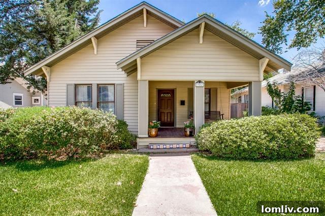 Explore Timeless Charm: A North Oak Cliff Craftsman Home in Kings Highway Conservation District