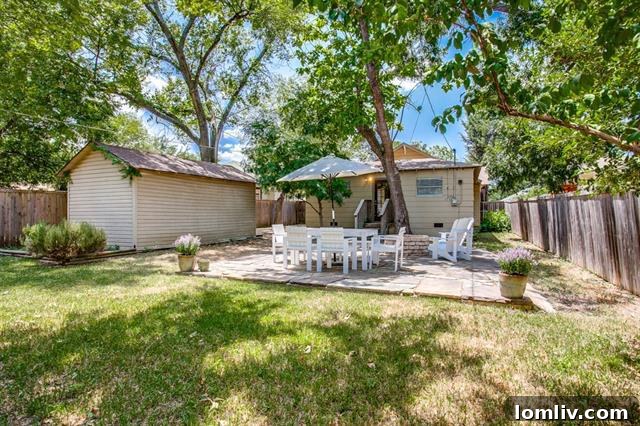 Detached One-Car Garage with Workbench