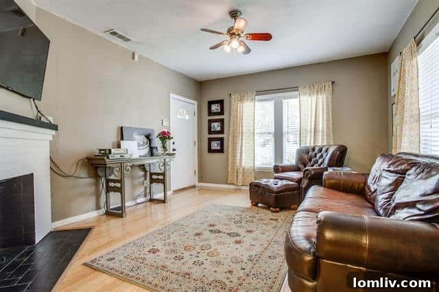 906 N. Edgefield Ave. Front Porch and Entry