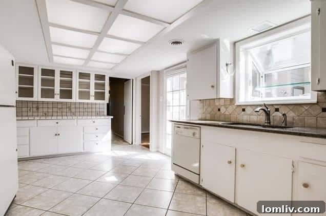 Bedroom with natural light, offering opportunities for creative design