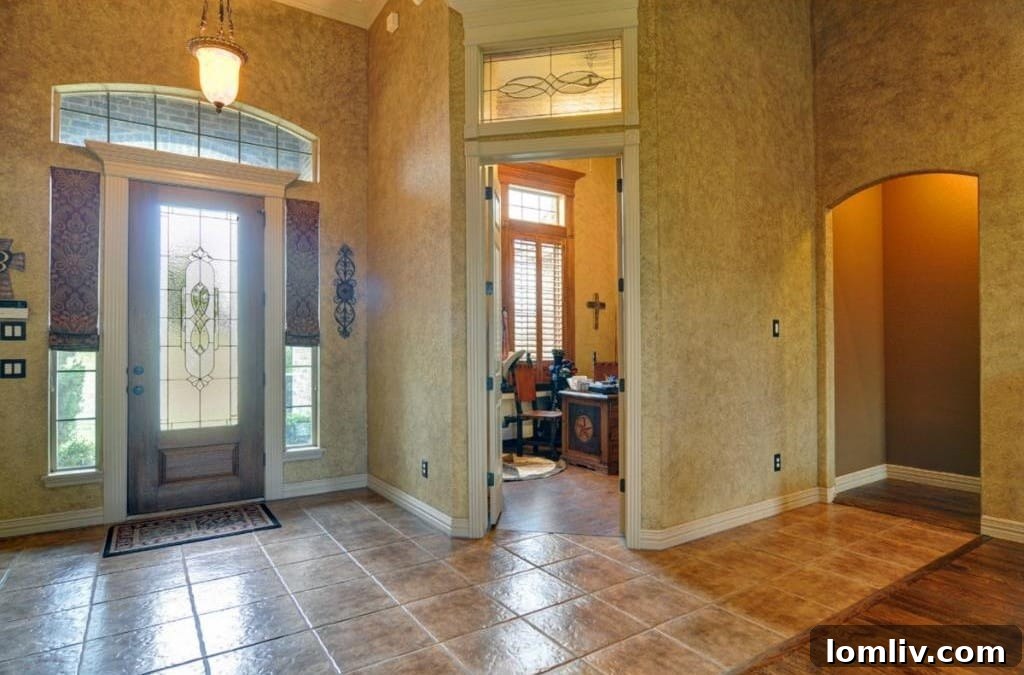 Inviting Guest Bedroom