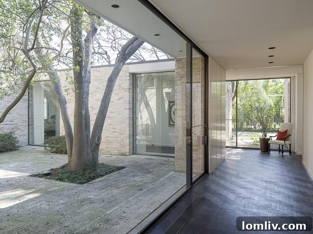 10300-Strait-Lane-loggia