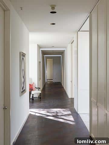 10300-Strait-Lane-hall