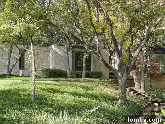 10300-Strait-Lane-grounds-1