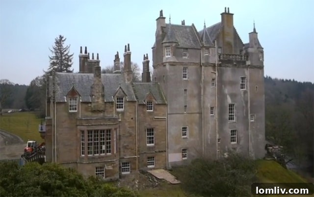 RH-Cassillis-House-1