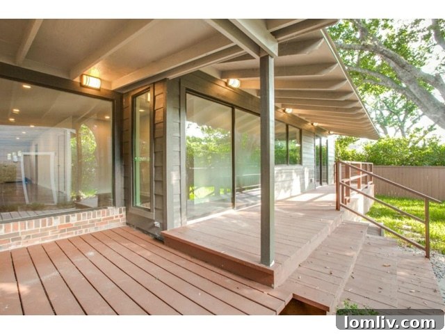 Expansive Rear Deck Perfect for Outdoor Dining and Relaxation