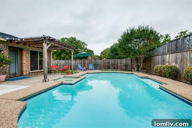 2001 Linda Lane Richardson Backyard Pool
