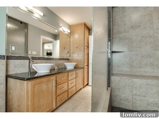 2203-W-Colorado-Master-Bath