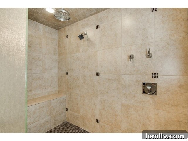 2203-W-Colorado-Master-Shower