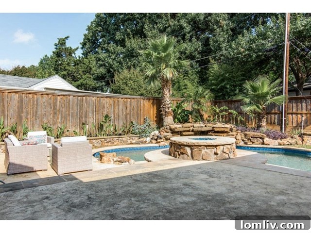 2203-W-Colorado-Pool-and-Patio
