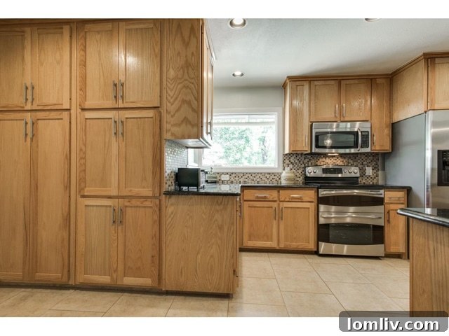 2203-W-Colorado-Kitchen-3