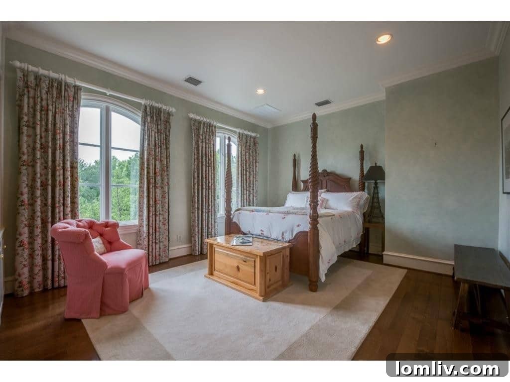 3116-Beverly-bedroom-1024x768