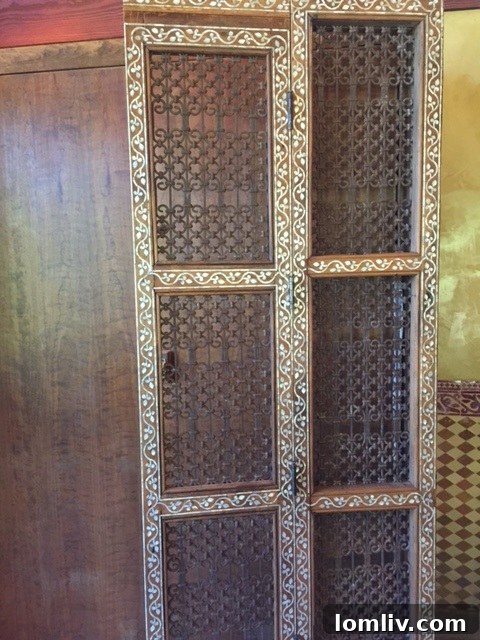 Ornate screens in the Moroccan guest cabana