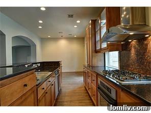 Susan Hawk and Mari Woodlief: Real Estate Architects 13 Oak Lawn Kitchen 3