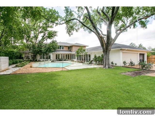 9334-Hathaway-Backyard