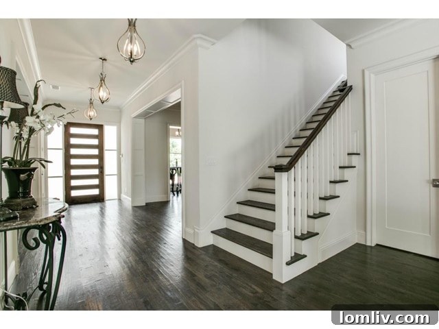 9334-Hathaway-Foyer-2