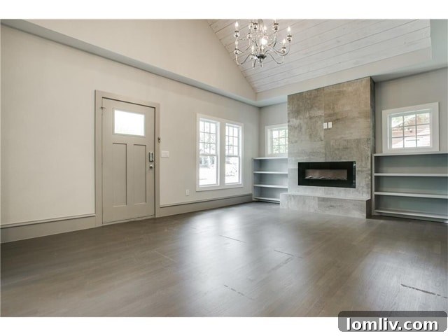 Spacious Living Room with Hardwood Floors and Natural Light